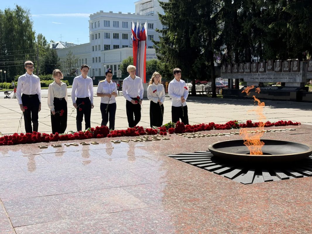 В Сыктывкаре проведены мероприятия, приуроченные ко Дню ветеранов боевых действий В Сыктывкаре проведены мероприятия, приуроченные ко Дню ветеранов боевых действий