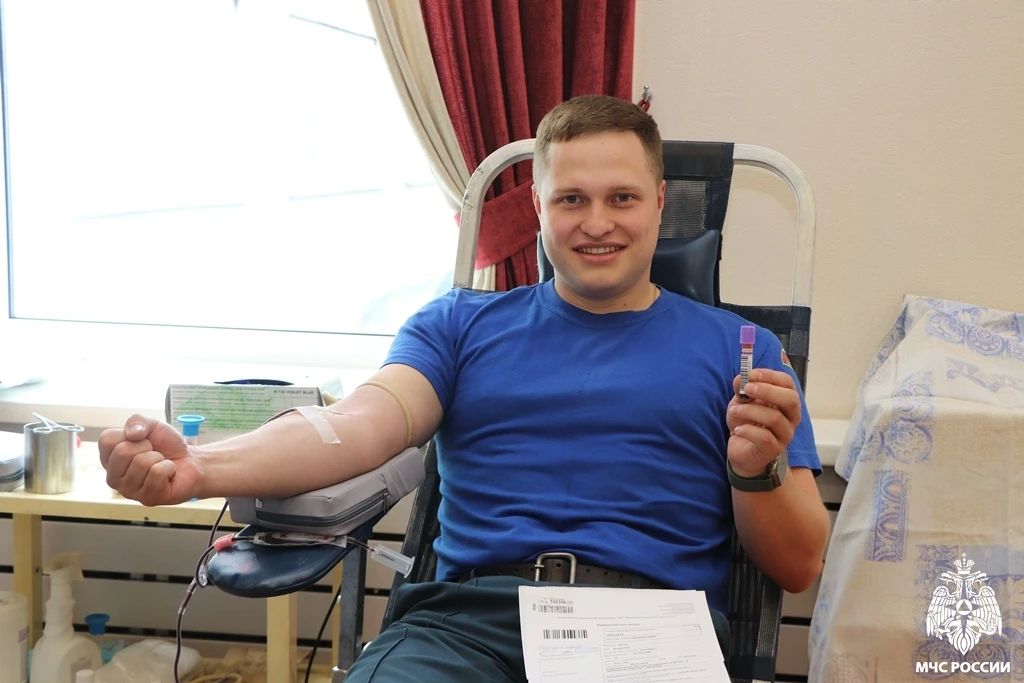 Спасаем жизни не только на пожарах и воде Спасаем жизни не только на пожарах и воде