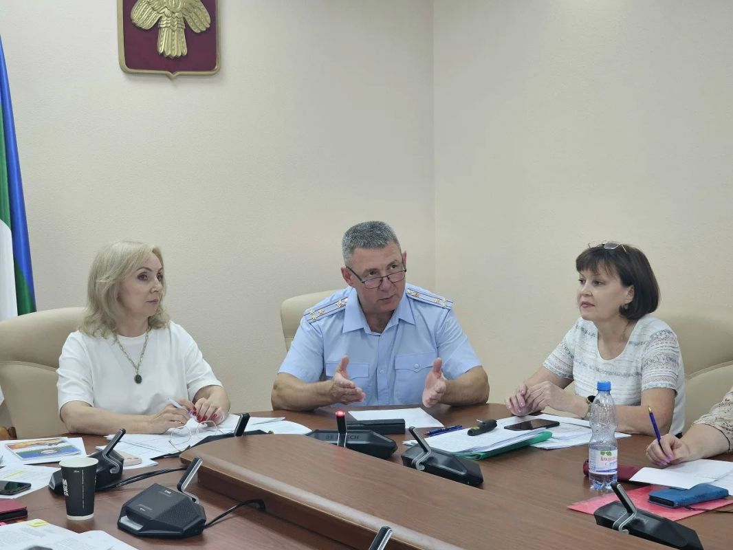 В Сыктывкаре завершился республиканский семинар для председателей территориальных избирательных комиссий В Сыктывкаре завершился республиканский семинар для председателей территориальных избирательных комиссий