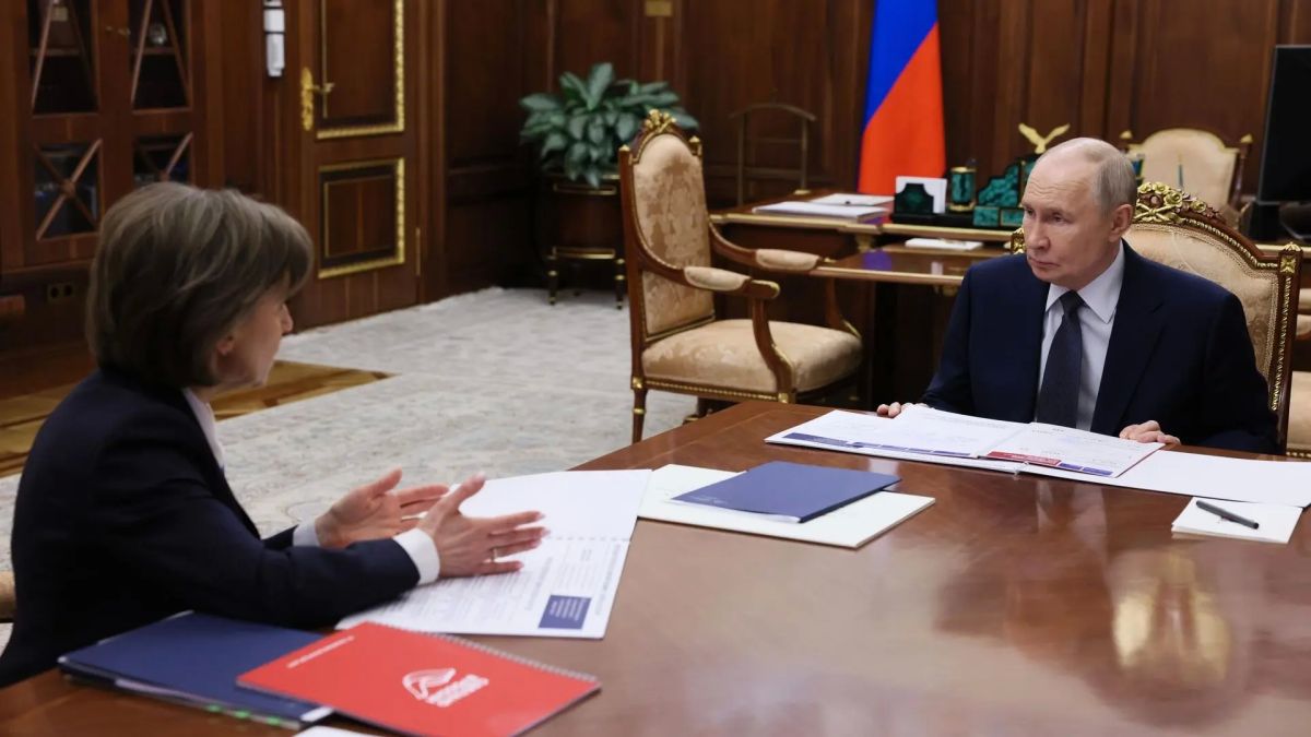 Владимир Путин встретился с директором Российского экспортного центра Вероникой Никишиной