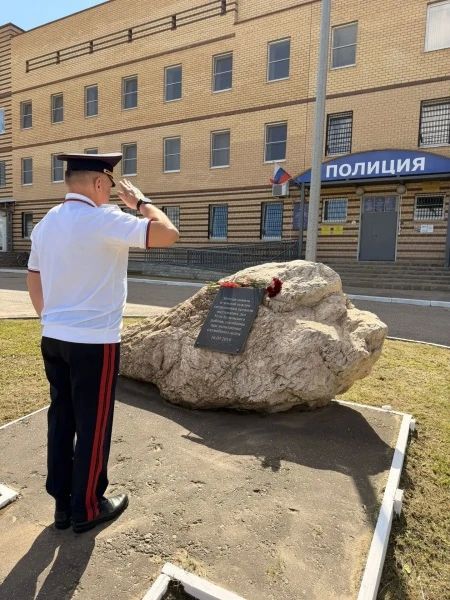 Министр внутренних дел по Республике Коми продолжает цикл рабочих поездок в территориальные органы Министр внутренних дел по Республике Коми продолжает цикл рабочих поездок в территориальные органы
