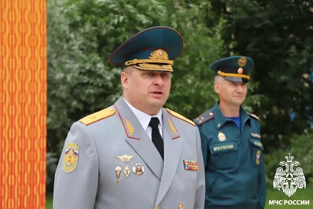Памятный знак в честь юбилея Госпожнадзора открыт в Сыктывкаре Памятный знак в честь юбилея Госпожнадзора открыт в Сыктывкаре