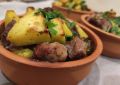 Как приготовить жаркое в горшочках с мясом и картофелем