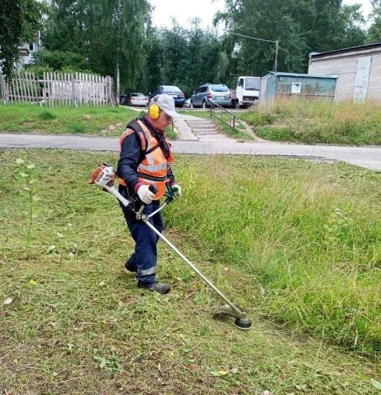 Максим Мартышин: Минувшая пятница и выходные прошли в привычном рабочем ритме - без выходных и без скидок Максим Мартышин: Минувшая пятница и выходные прошли в привычном рабочем ритме - без выходных и без скидок