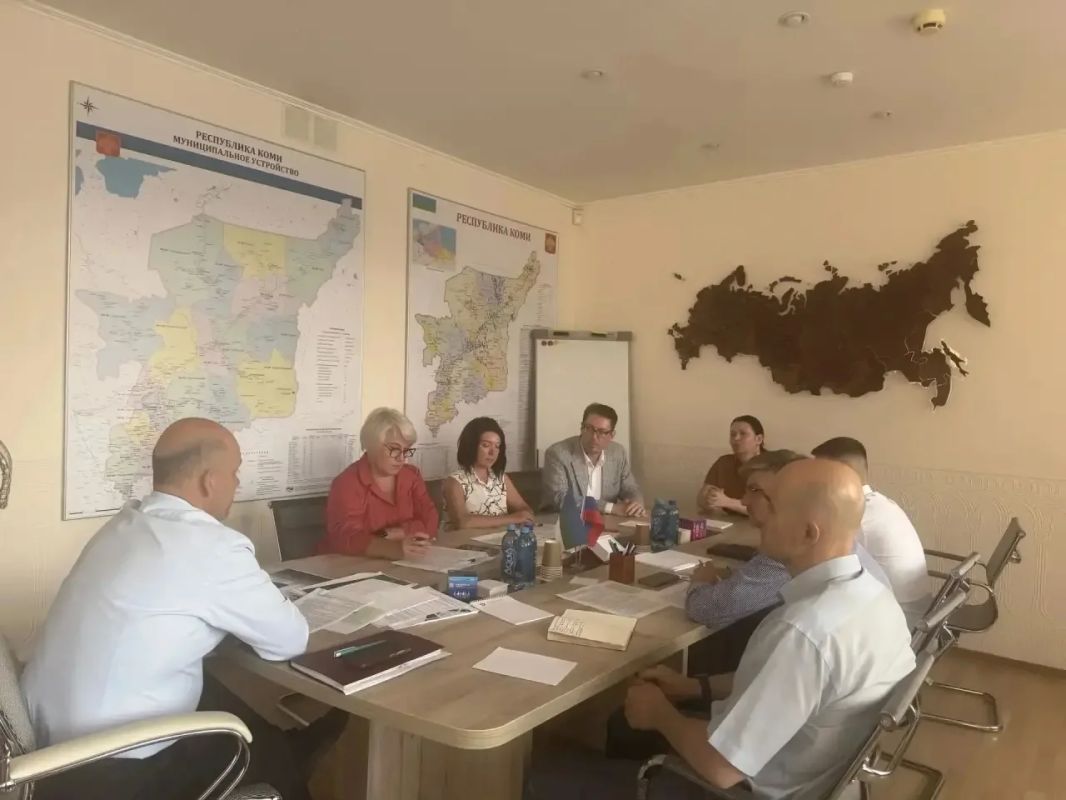 В Минэкономразвития Республики Коми обсудили планы по реализации инвестпроекта по строительству площадки для утилизации отходов в Усинске В Минэкономразвития Республики Коми обсудили планы по реализации инвестпроекта по строительству площадки для утилизации отходов в Усинске