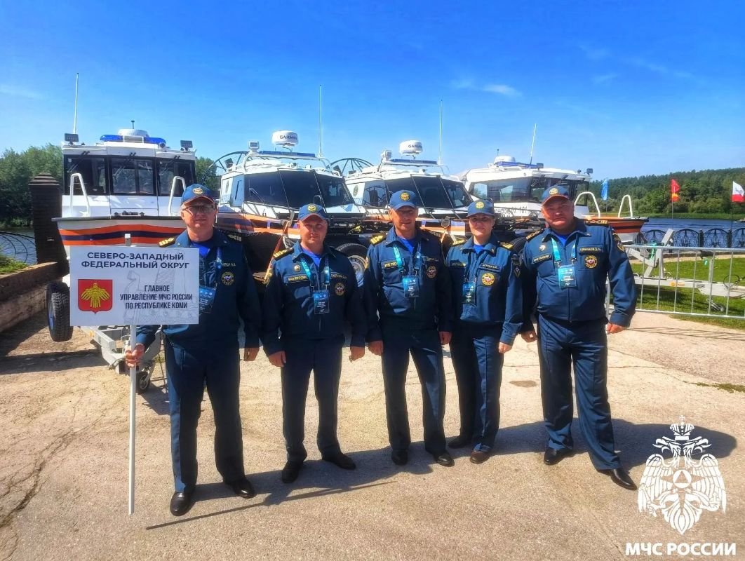 Болеем за наших!. В Самарской области проходит XIX Всероссийский Чемпионат по водно-моторным соревнованиям среди работников Государственной инспекции по маломерным судам МЧС России Болеем за наших!. В Самарской области проходит XIX Всероссийский Чемпионат по водно-моторным соревнованиям среди работников Государственной инспекции по маломерным судам МЧС России