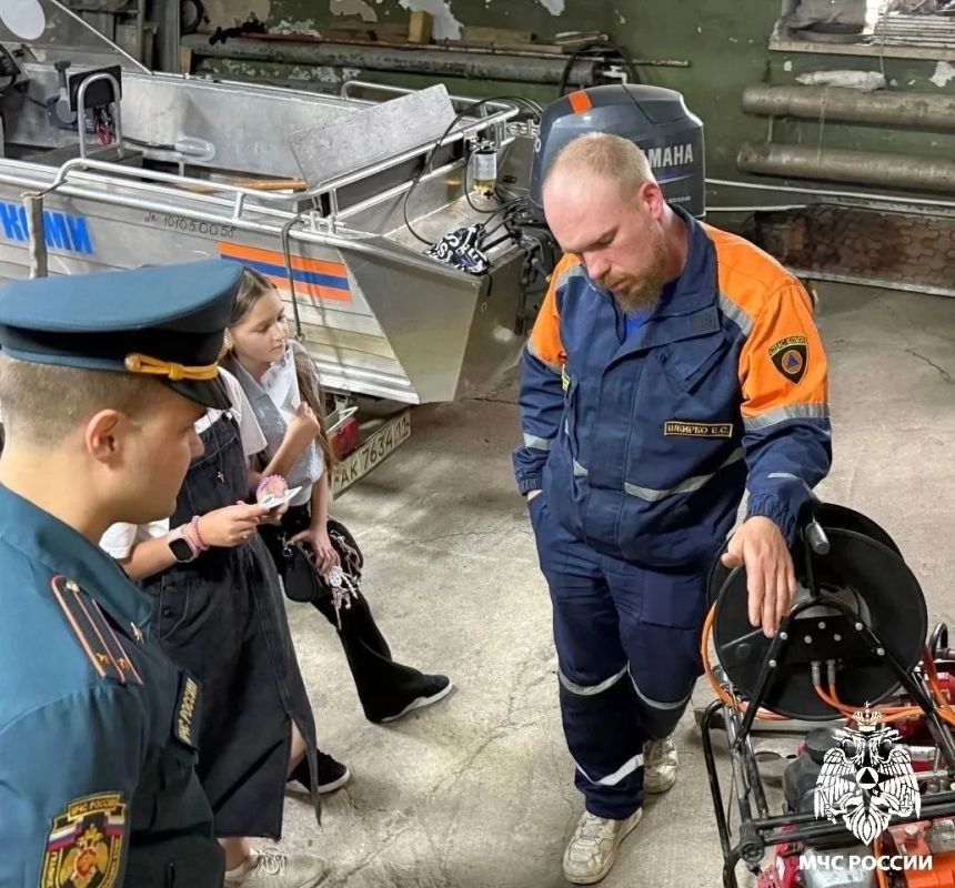 За новыми знаниями к спасателям За новыми знаниями к спасателям
