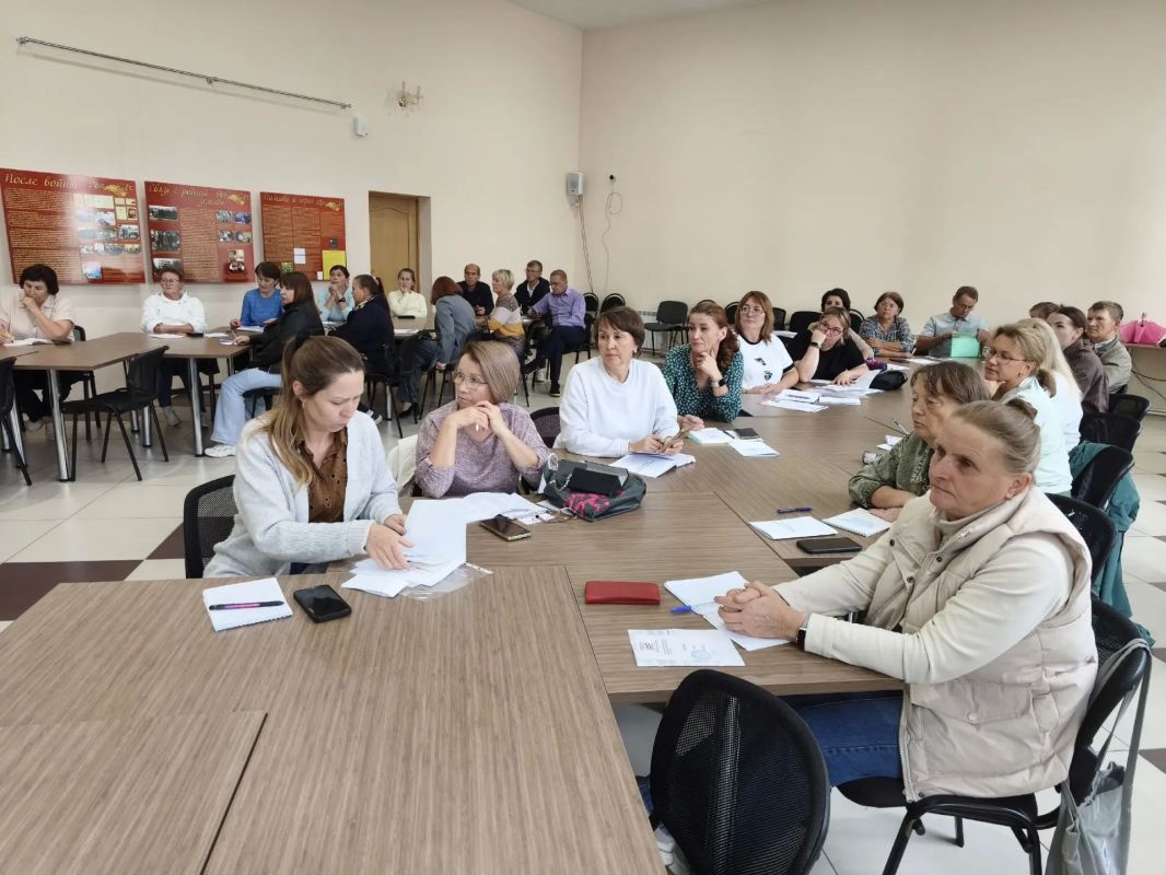 В Коми продолжается обучение обходчиков проекта «ИнформУИК» В Коми продолжается обучение обходчиков проекта «ИнформУИК»