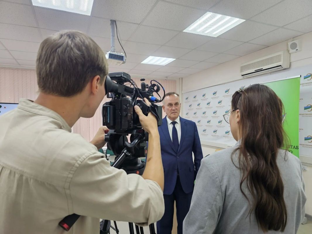 Открытый диалог о выборах. Председатель избиркома Коми Дмитрий Митюшев принял участие в прямой линии «Штаб по выборам Открытый диалог о выборах. Председатель избиркома Коми Дмитрий Митюшев принял участие в прямой линии «Штаб по выборам