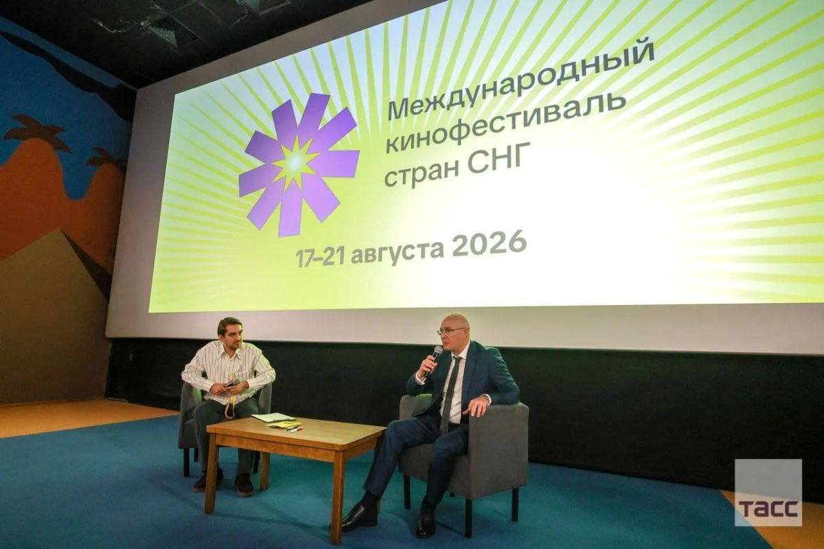 В Коми аплодисментами встретили фильм гендиректора ТАСС Кондрашова "Аэропорт" о первом сражении за Донбасс, передает корреспондент агентства В Коми аплодисментами встретили фильм гендиректора ТАСС Кондрашова "Аэропорт" о первом сражении за Донбасс, передает корреспондент агентства