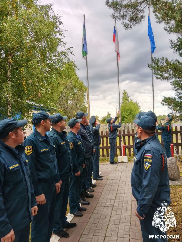 Государственный флаг: гордость и единство Государственный флаг: гордость и единство