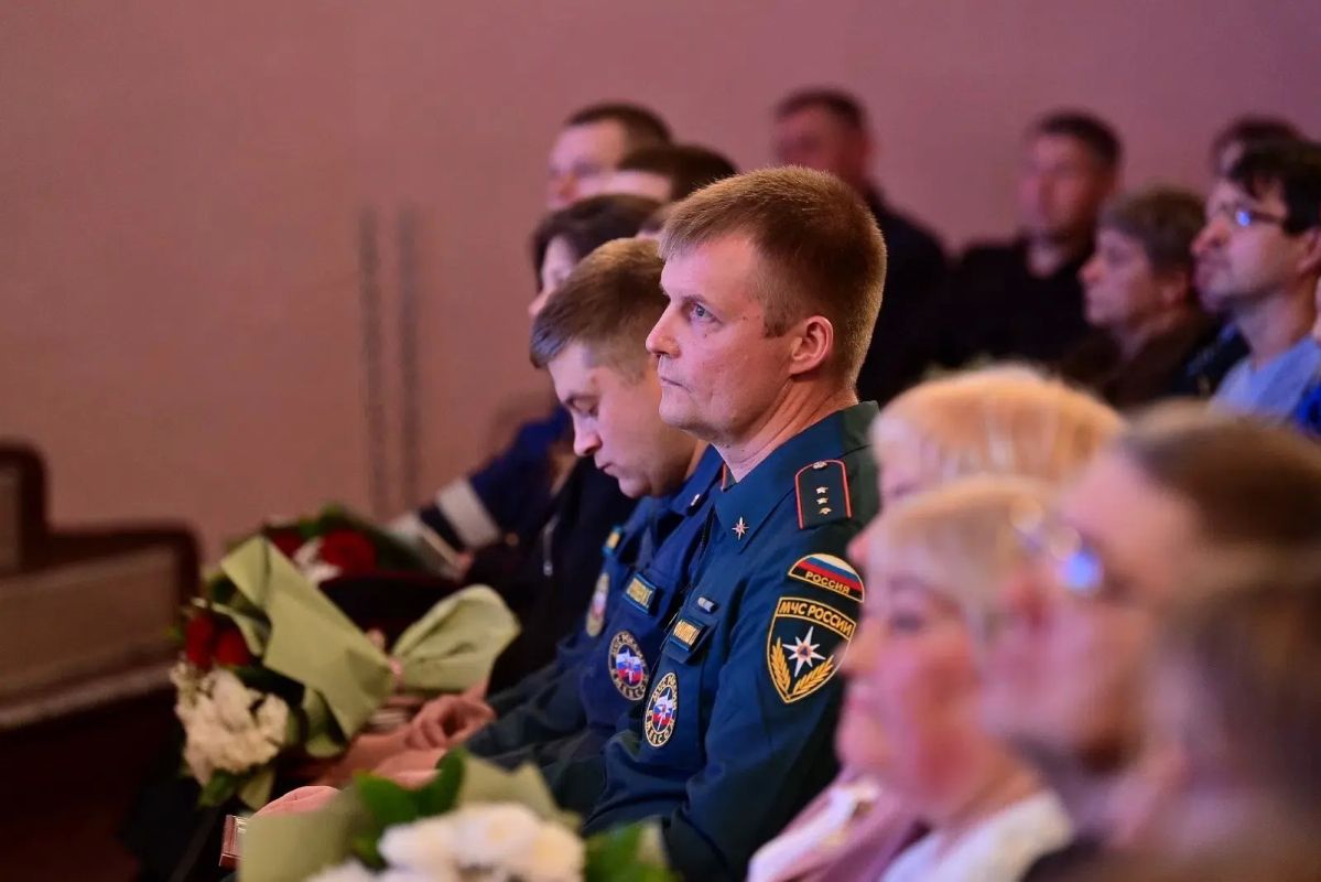 Благодарность за добросовестную службу Благодарность за добросовестную службу