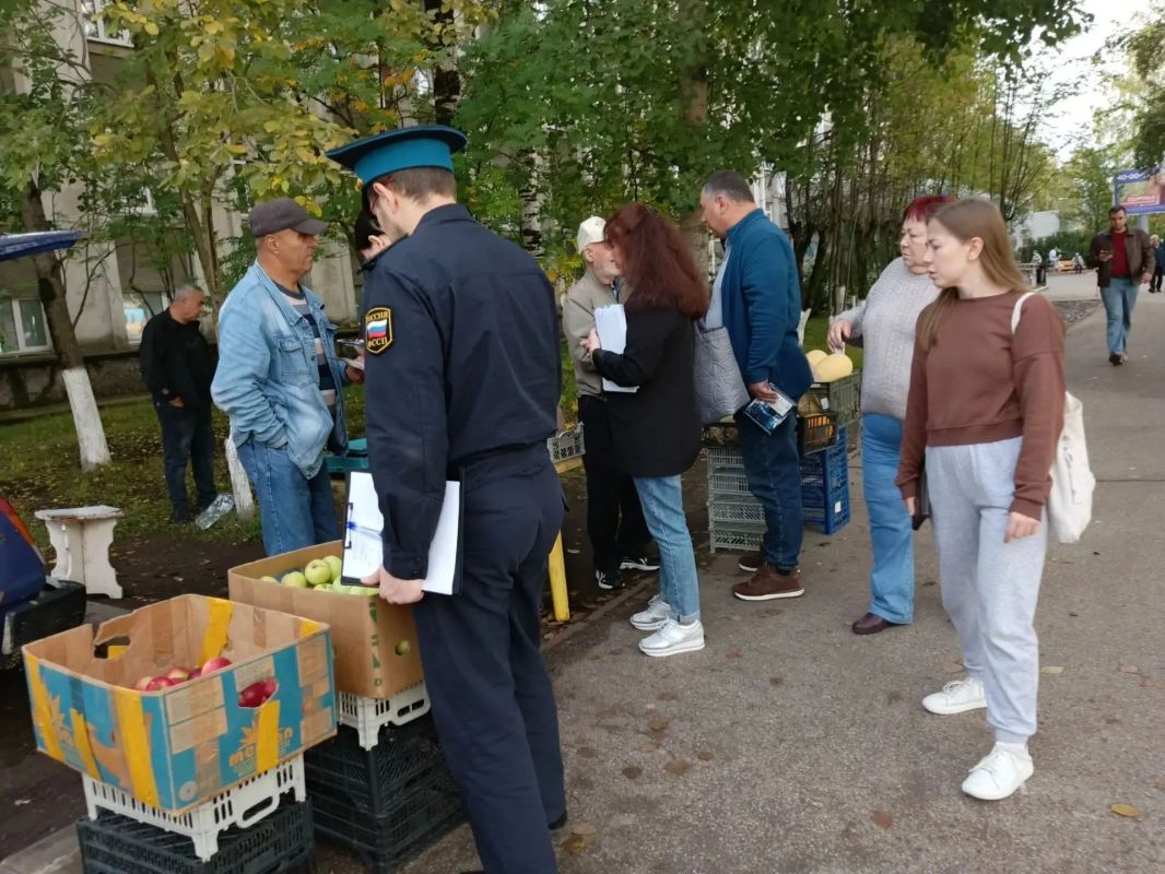 В Сыктывкаре проверили уличную торговлю: один предприниматель попался на нарушении В Сыктывкаре проверили уличную торговлю: один предприниматель попался на нарушении