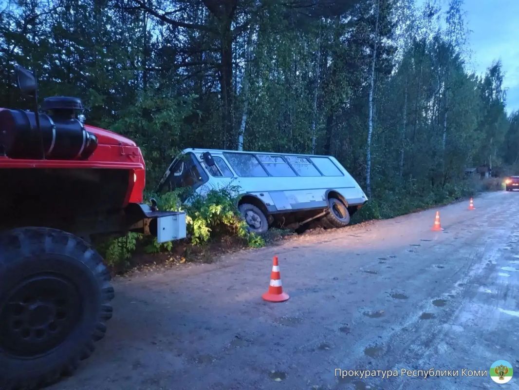 Прокуратура Республики Коми взяла на контроль выяснение обстоятельств ДТП, произошедших в минувшие выходные на территориях г. Сыктывкара и Усть-Вымского района Прокуратура Республики Коми взяла на контроль выяснение обстоятельств ДТП, произошедших в минувшие выходные на территориях г. Сыктывкара и Усть-Вымского района