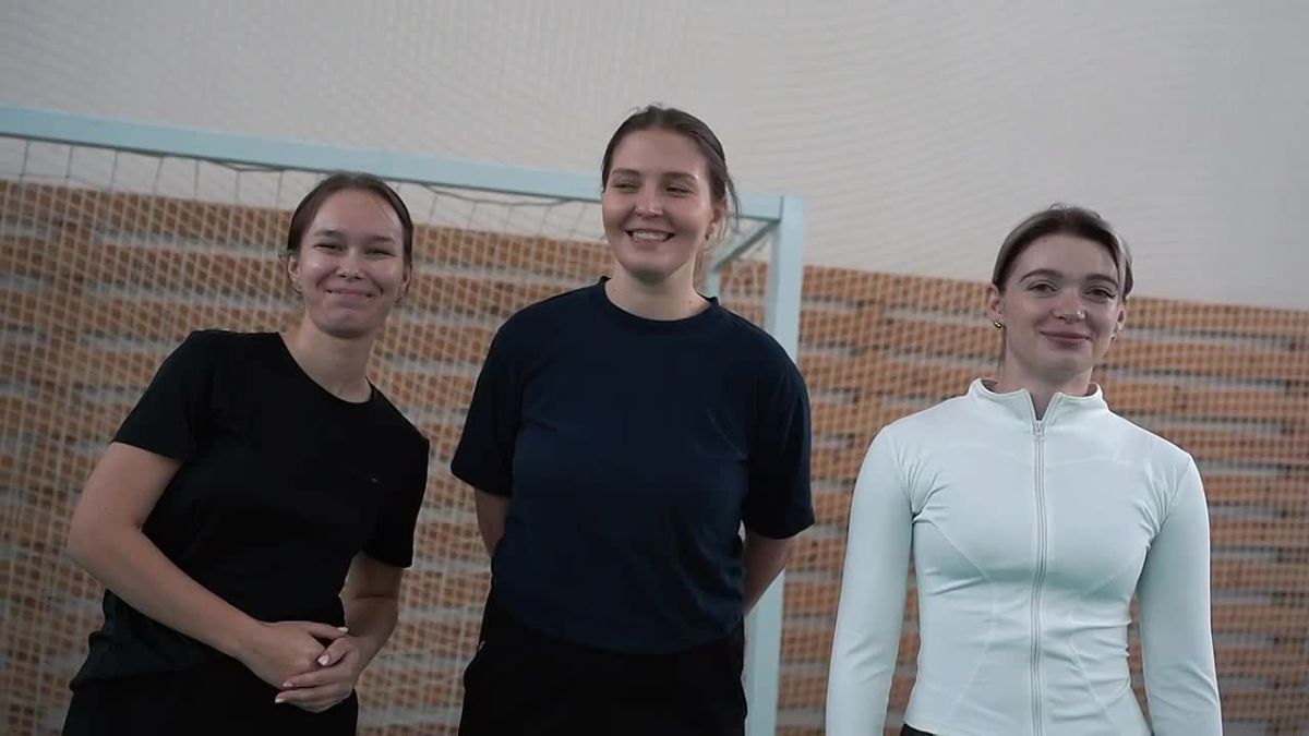 Знания законодательства, огневая и физическая подготовка, а также творческий этап — четыре испытания, в которых молодые полицейские продемонстрировали профессионализм, выдержку и силу