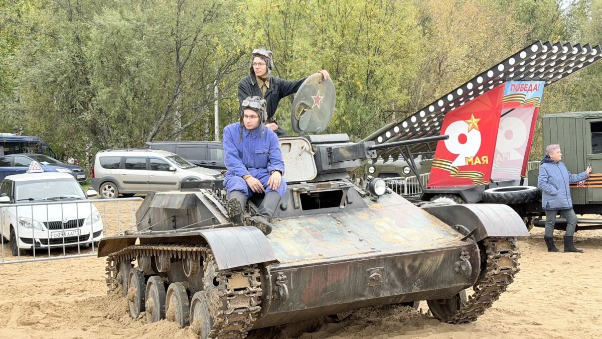 Максим Мартышин: Вот-вот начнется военно-историческая реконструкция подвига Героя Советского Союза Н.В.Оплеснина. Здесь будут воссозданы события времён Великой Отечественной войны, когда в сентябре 1941-го года Николай... Максим Мартышин: Вот-вот начнется военно-историческая реконструкция подвига Героя Советского Союза Н.В.Оплеснина. Здесь будут воссозданы события времён Великой Отечественной войны, когда в сентябре 1941-го года Николай...