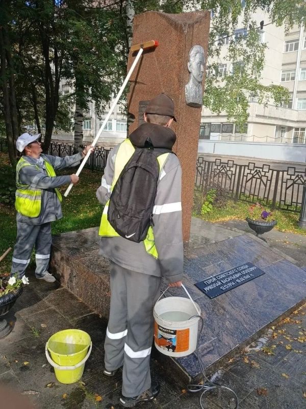 Максим Мартышин: Друзья, осень окончательно вступила в свои права Максим Мартышин: Друзья, осень окончательно вступила в свои права
