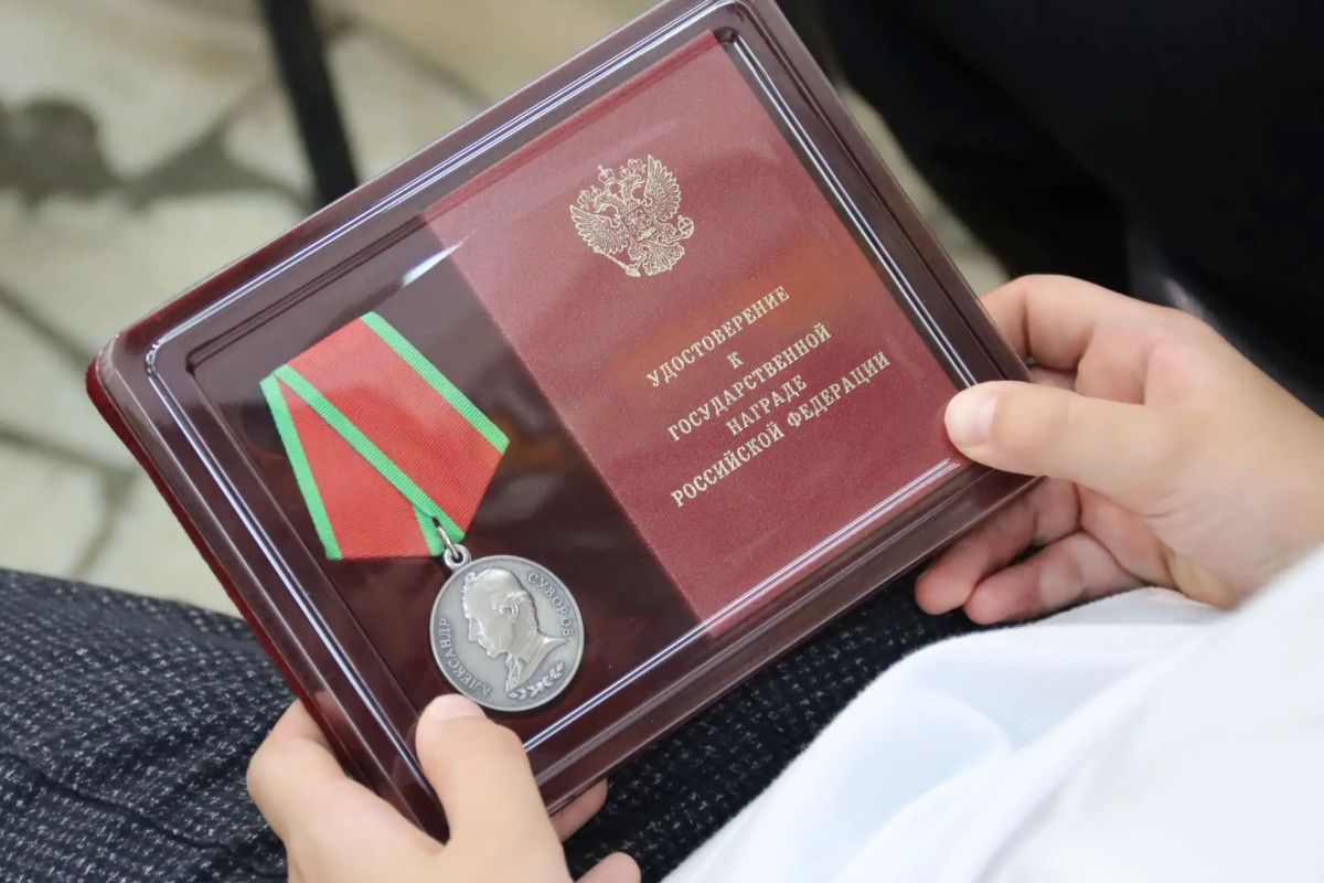 В Сыктывкаре прошла церемония передачи государственных наград семьям героев, погибших в ходе специальной военной операции