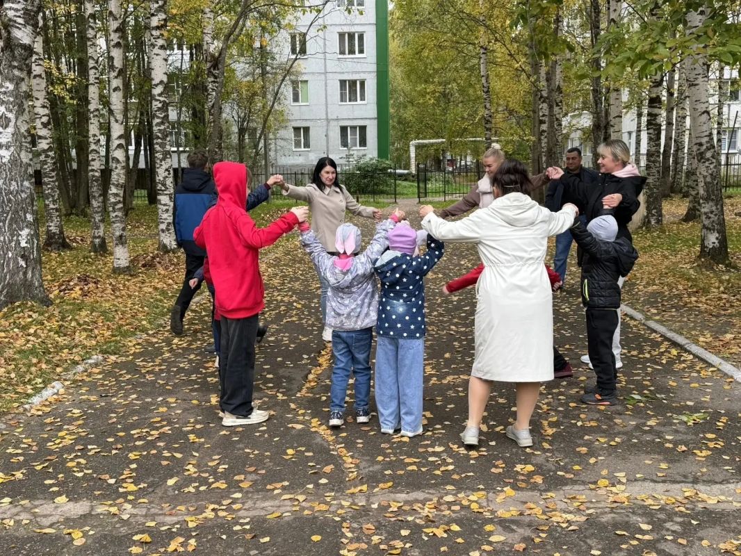 Дни микрорайонов в Эжве в самом разгаре! Сегодня для вас продолжают работу сразу 12 площадок Дни микрорайонов в Эжве в самом разгаре! Сегодня для вас продолжают работу сразу 12 площадок