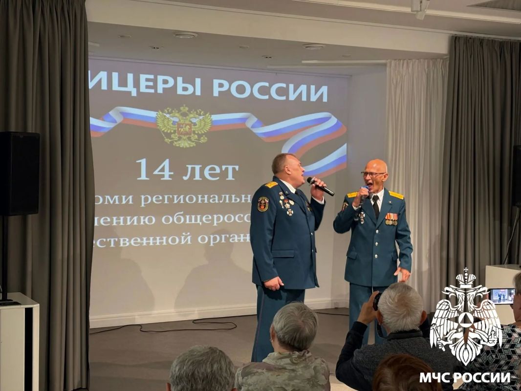 Пламенный концерт. На базе Центра культурных инициатив "Югор" прошёл праздничный концерт посвящённый 14-летию Коми регионального отделения общероссийской общественной организации "Офицеры России" Пламенный концерт. На базе Центра культурных инициатив "Югор" прошёл праздничный концерт посвящённый 14-летию Коми регионального отделения общероссийской общественной организации "Офицеры России"