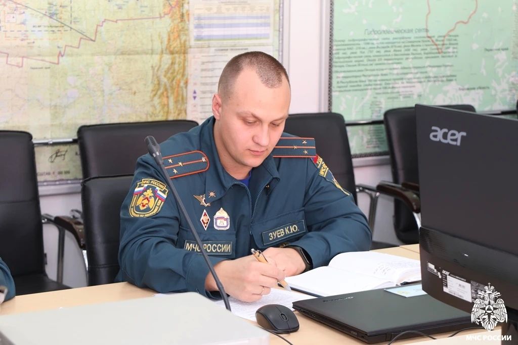 Подкрепляем готовность. Главное управление МЧС России по Республике Коми приняло участие в командно-штабном учении среди территориальных органов МЧС России по Северо-Западному федеральному округу по отработке вопросов... Подкрепляем готовность. Главное управление МЧС России по Республике Коми приняло участие в командно-штабном учении среди территориальных органов МЧС России по Северо-Западному федеральному округу по отработке вопросов...