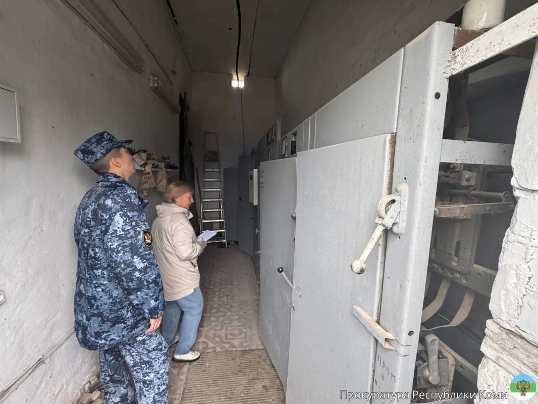 Ухтинская прокуратура по надзору за соблюдением законов в исправительных учреждениях провела проверку исполнения поднадзорными пенитенциарными учреждениями требований законодательства в сфере электроснабжения Ухтинская прокуратура по надзору за соблюдением законов в исправительных учреждениях провела проверку исполнения поднадзорными пенитенциарными учреждениями требований законодательства в сфере электроснабжения