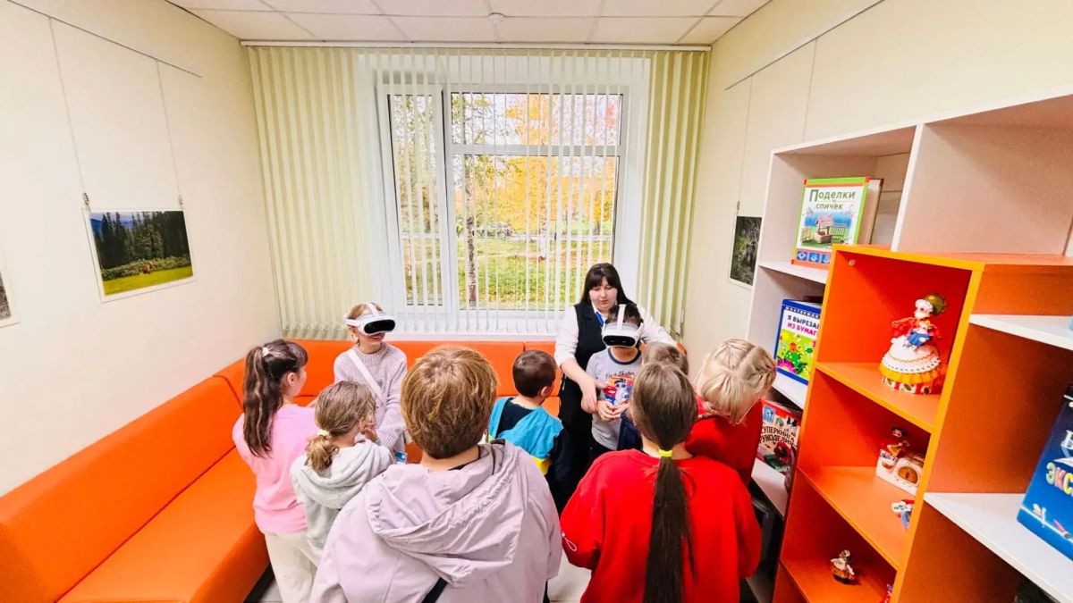 Ростислав Гольдштейн: В Вуктыле и Ижме открылись обновленные модельные библиотеки – по нацпроекту «Семья» и в рамках Года села Ростислав Гольдштейн: В Вуктыле и Ижме открылись обновленные модельные библиотеки – по нацпроекту «Семья» и в рамках Года села