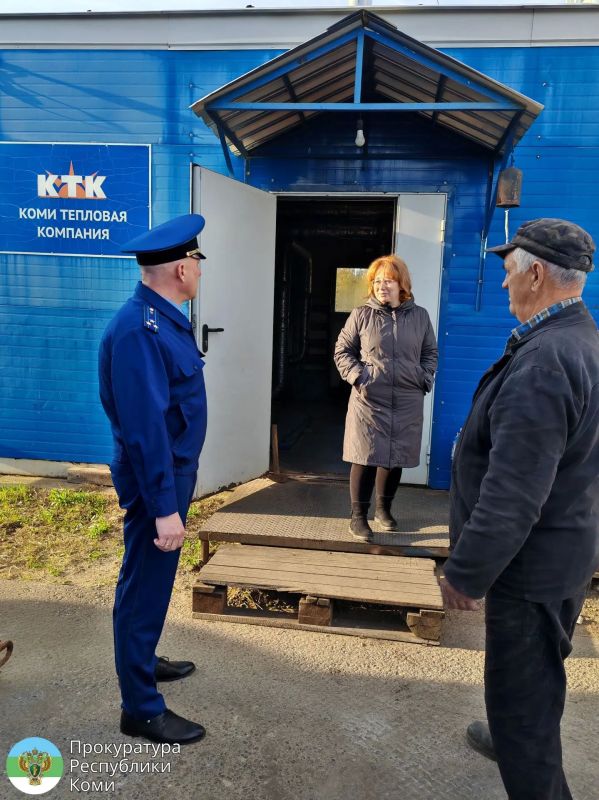 Печорский межрайонный прокурор Роман Якименко провел личный прием граждан в п. Зеленоборск. Обращения граждан касались нарушений жилищного законодательства, предоставления коммунальных услуг и оказания медицинской помощи Печорский межрайонный прокурор Роман Якименко провел личный прием граждан в п. Зеленоборск. Обращения граждан касались нарушений жилищного законодательства, предоставления коммунальных услуг и оказания медицинской помощи
