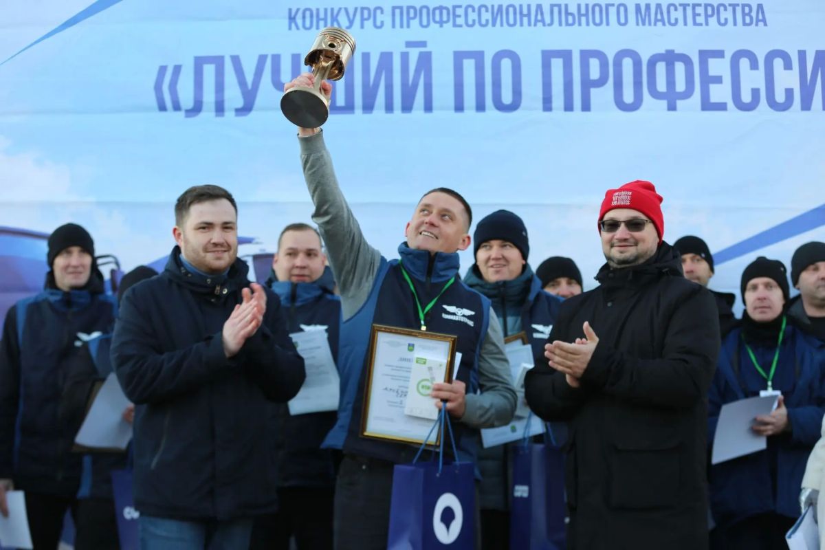 Максим Мартышин: Сегодня на Театральной площади определили лучших водителей Сыктывкара Максим Мартышин: Сегодня на Театральной площади определили лучших водителей Сыктывкара