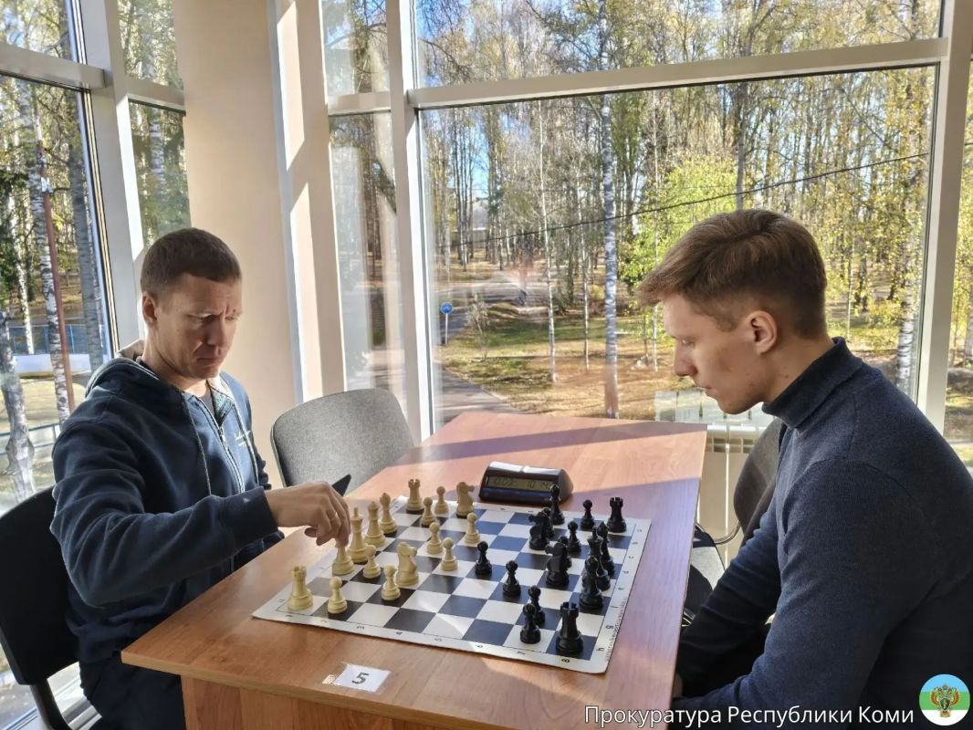 В минувшие выходные на базе СК «Северная Олимпия» состоялся турнир по шахматам среди работников и пенсионеров органов прокуратуры, суда и следственного комитета В минувшие выходные на базе СК «Северная Олимпия» состоялся турнир по шахматам среди работников и пенсионеров органов прокуратуры, суда и следственного комитета