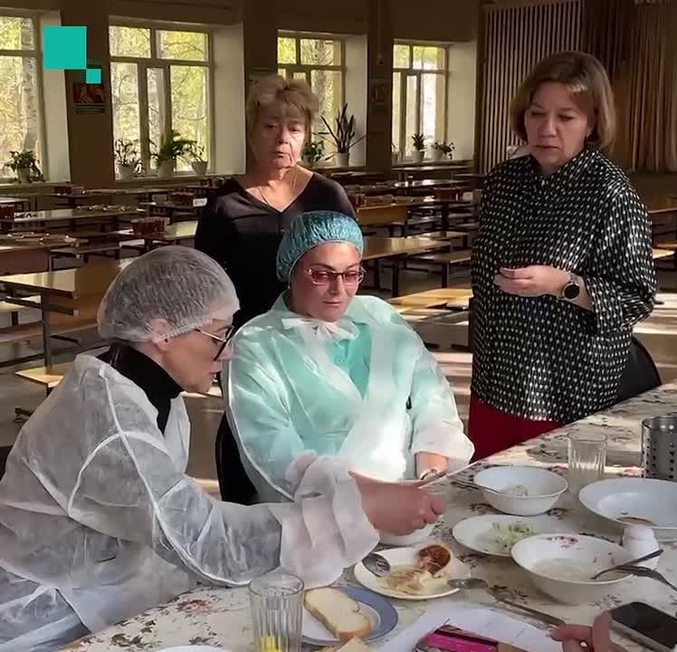 Питание детей в школах — на особом контроле в регионе