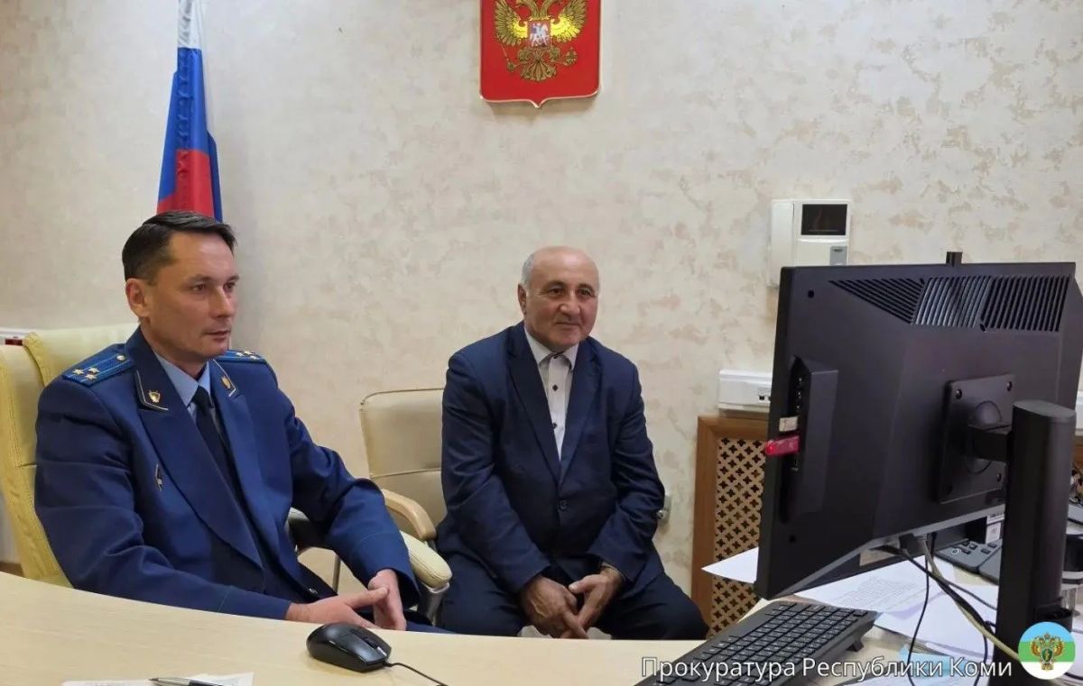Сегодня прокурор Республики Коми Николай Егоров в рамках Всероссийского дня приема предпринимателей встретился с представителями бизнес-сообщества Сегодня прокурор Республики Коми Николай Егоров в рамках Всероссийского дня приема предпринимателей встретился с представителями бизнес-сообщества
