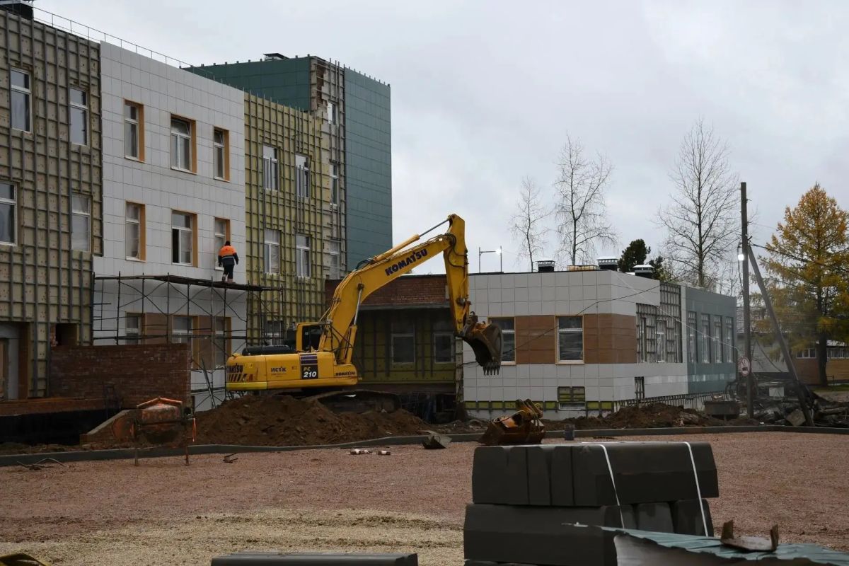 В Усть-Куломе строят новую поликлинику