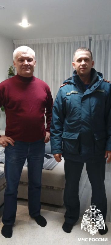 О ветеранах не забываем. Чтобы лично поздравить с 94-й годовщиной образования гражданской обороны сотрудники МЧС России по Республике Коми навестили ветеранов службы во всех районах республики О ветеранах не забываем. Чтобы лично поздравить с 94-й годовщиной образования гражданской обороны сотрудники МЧС России по Республике Коми навестили ветеранов службы во всех районах республики