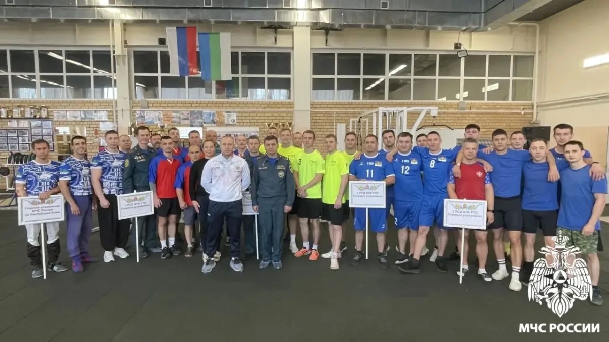 Кто здесь самый сильный? . В столице Республики Коми прошел чемпионат Главного управления МЧС России по Республике Коми по гиревому спорту Кто здесь самый сильный? . В столице Республики Коми прошел чемпионат Главного управления МЧС России по Республике Коми по гиревому спорту