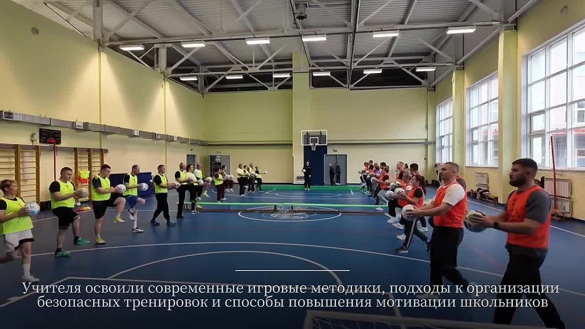 Максим Мартышин: Продолжаем реализацию федерального проекта «Футбол в школе» в Сыктывкаре