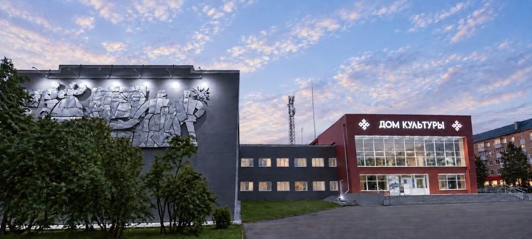 Дом культуры в Нижнем Одесе получил «новый облик» Дом культуры в Нижнем Одесе получил «новый облик»