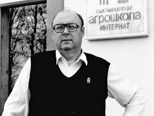 В Национальной библиотеке республики презентовали уникальное наследие Народного учителя СССР Александра Католикова
