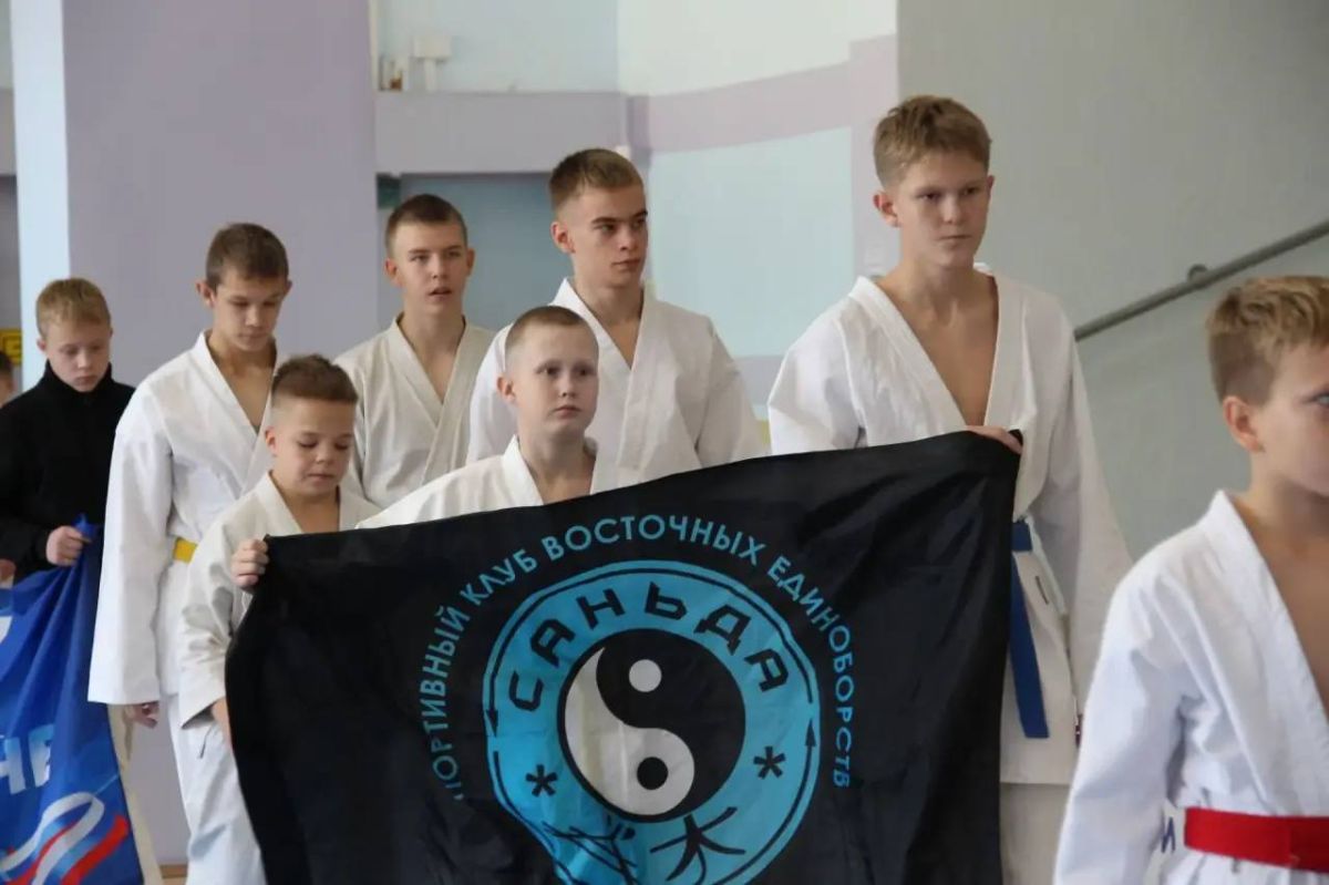 В Сыктывкаре открылся турнир по рукопашному бою памяти Александра Пальшина В Сыктывкаре открылся турнир по рукопашному бою памяти Александра Пальшина