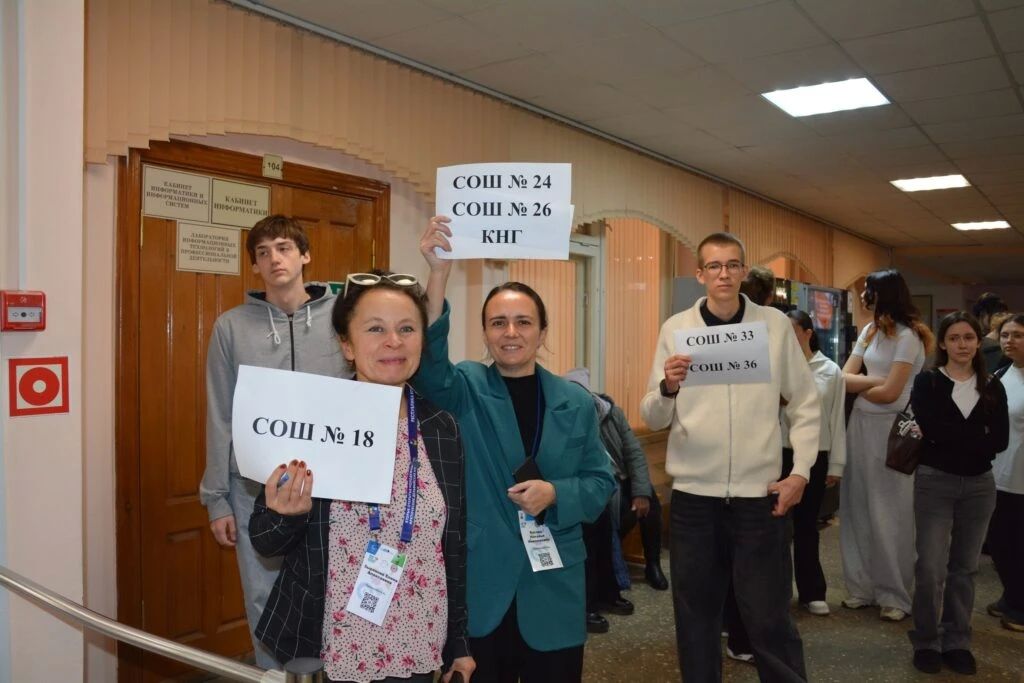 Сыктывкарские техникумы поучаствовали в федеральной акции «Единый день открытых дверей» Сыктывкарские техникумы поучаствовали в федеральной акции «Единый день открытых дверей»