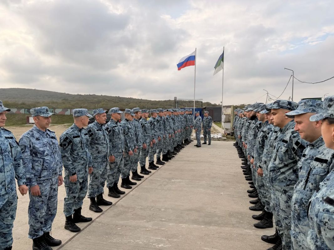 Андрей Сицский встретился с сотрудниками сводного отряда, находящимися в служебной командировке на Северном Кавказе Андрей Сицский встретился с сотрудниками сводного отряда, находящимися в служебной командировке на Северном Кавказе