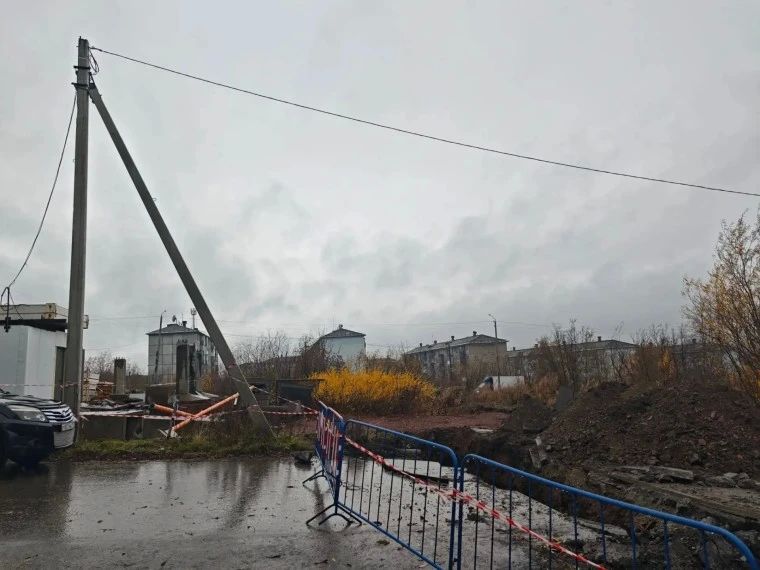 В Воркуте привлекли к ответственности виновника повреждения дорожного покрытия на улице Гоголя