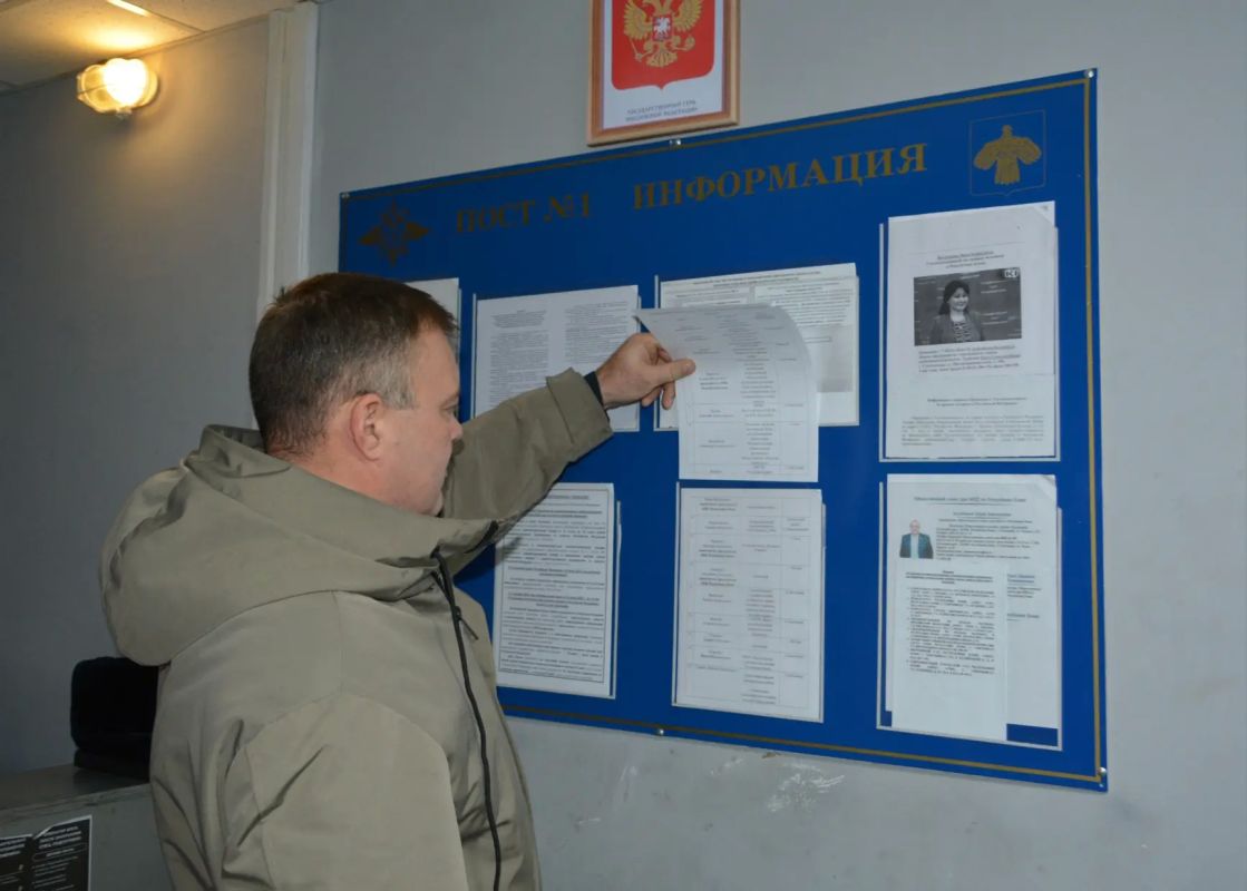 Представители Общественного совета при МВД по Республике Коми и Республиканской общественной наблюдательной комиссии проверили соблюдение прав задержанных граждан Представители Общественного совета при МВД по Республике Коми и Республиканской общественной наблюдательной комиссии проверили соблюдение прав задержанных граждан