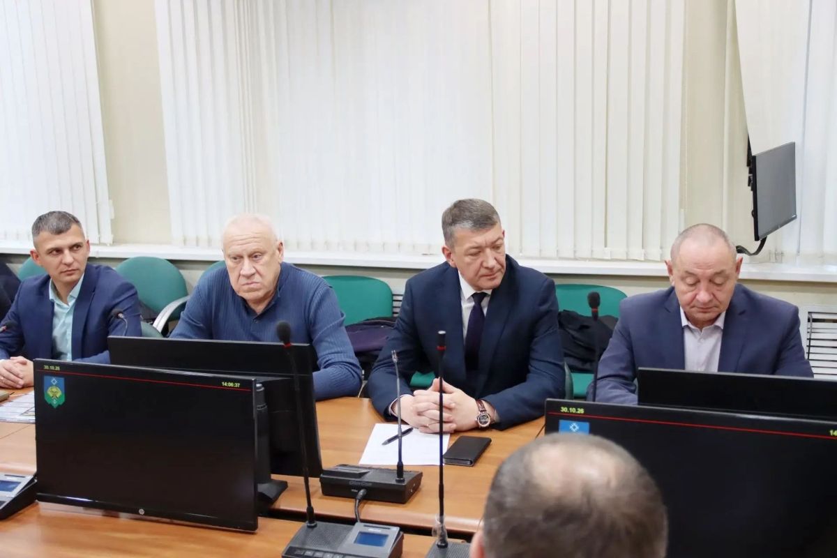 Максим Мартышин: В администрации Сыктывкара вручили паспорта готовности теплоснабжающим и теплосетевым организациям Максим Мартышин: В администрации Сыктывкара вручили паспорта готовности теплоснабжающим и теплосетевым организациям